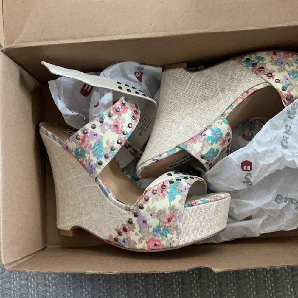 BKE brand new